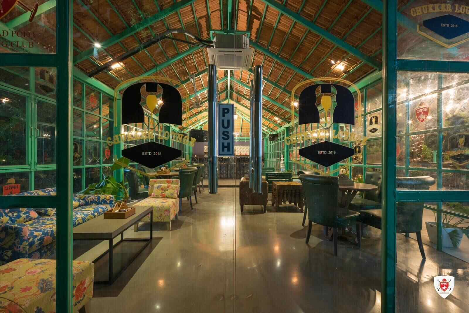 Chukkers Restaurant Dining Area